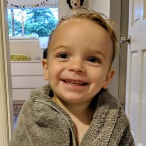 Meet your Posher, Cayce